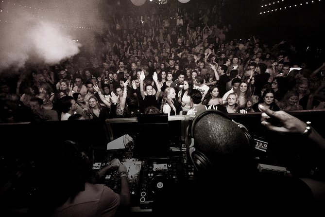 1, 2 or 3-7 Days Nightclubs & Best Nightlife in Amsterdam Ticket - Price and value: why $15.36 can beat door prices