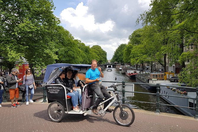 1,5 hours Amsterdam Rickshaw Tour - Rickshaw Style: Why 1.5 Hours Works in Amsterdam