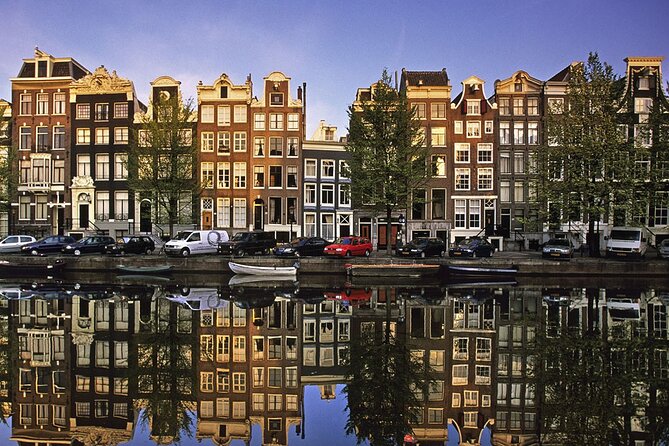 5 hrs Golden Age Amsterdam Private Walking Tour With Local Guide - Kleinste Huis van Amsterdam and the canal system you will actually care about