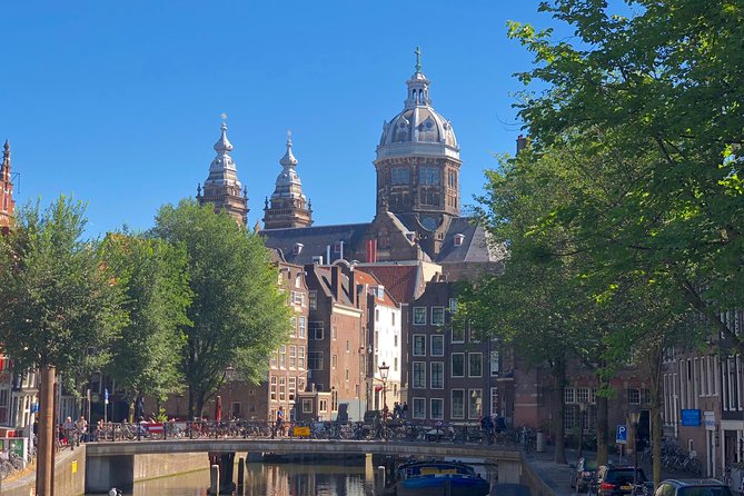 Absolutely Amsterdam - the Essential Introductory Walking Tour - The Waag: Rembrandt’s first major breakthrough in portraiture