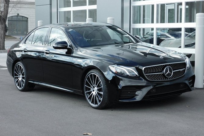 Airport or Port transfer Business Class (private car service) - A Door-to-Door Amsterdam Transfer From AMS Airport or Cruise Ports