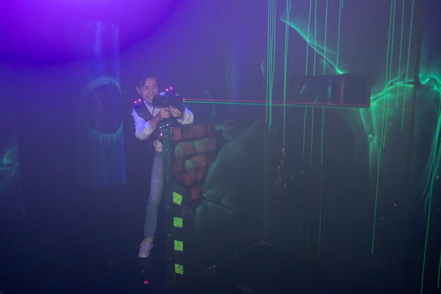 Aloha Amsterdam: Laser Tag Experience - What happens first: the instruction room and safety flow