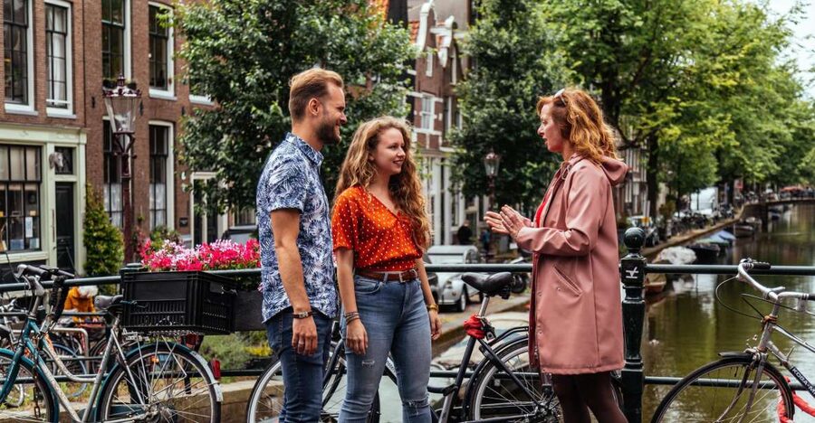 Amsterdam: 1.5-Hour Private Kick-Start Tour with a Local - Key things worth knowing before you go