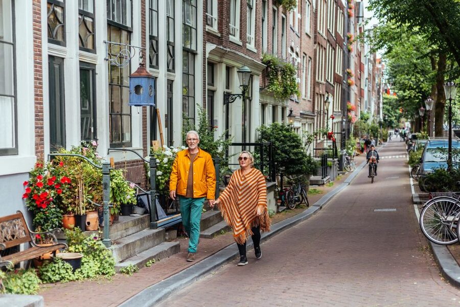 Amsterdam: 1.5-Hour Private Kick-Start Tour with a Local - A quick start in Amsterdam, right where you can find it