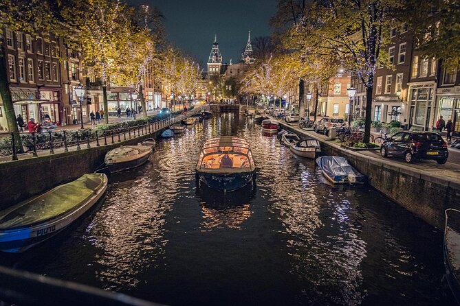 Amsterdam: 1-Hour Canal Cruise in the Evening - Jordaan Clues: Canal Names, Flower Streets, and Why This Area Matters