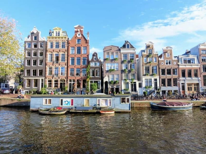 Amsterdam: 2-hour History & Culture tour with a Local - Why a 2-hour local history walk beats a bus tour