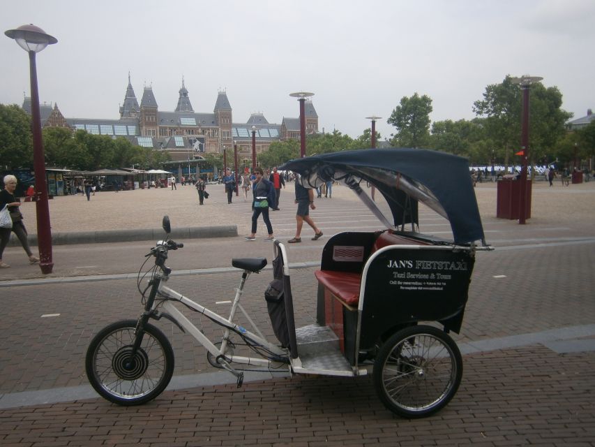 Amsterdam: 2-Hour Sightseeing Tour by Rickshaw - Price and value for a private group up to 2