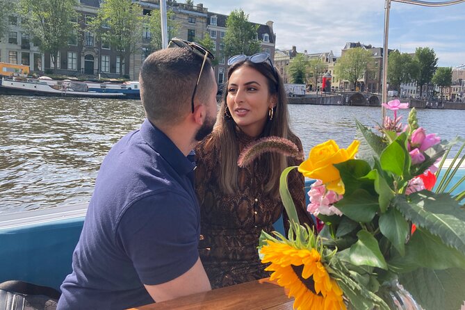 Amsterdam 90-min Private Canal Cruise with Live Guide and Drinks - Why a private skipper changes how you see Amsterdam