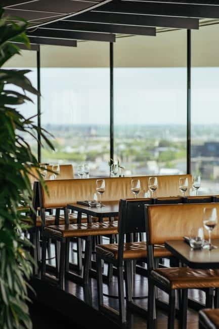 Amsterdam: A'DAM Lookout with Revolving Restaurant Moon - Restaurant Moon on the 19th floor: how the revolving dining feels