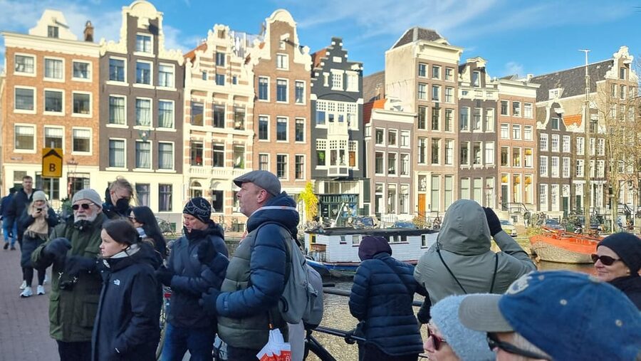 Amsterdam All In One Tour Walking Tour - Dam Square and the Royal Palace, Where Amsterdam Performs Power