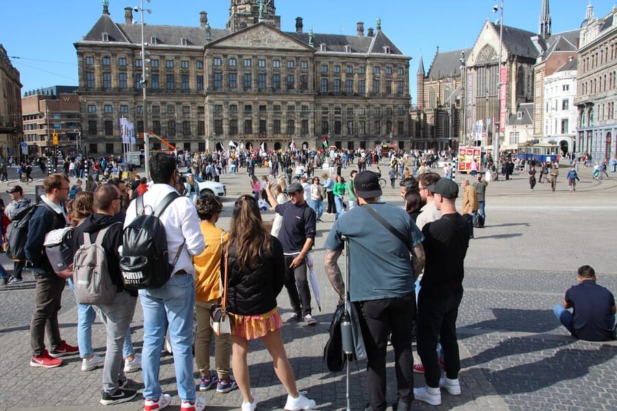 Amsterdam: Anne Frank Guided Small Group Walking Tour - What to expect on the walk, stop by stop