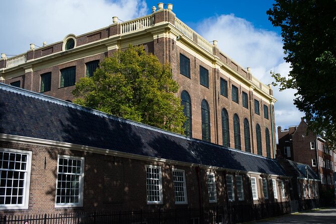 Amsterdam : Anne Frank Tour in EN/DE/IT/ES - Portuguese Synagogue: the WWII role, plus an important viewing expectation