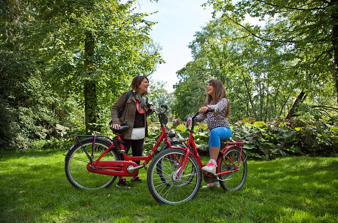 Amsterdam: Bike Rental - Getting comfortable: learning Amsterdam traffic and parking rules