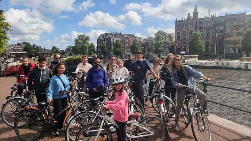 Amsterdam bike tour with a French-speaking guide local! - Should you book this French bike tour?