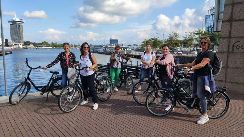 Amsterdam bike tour with a French-speaking guide local! - Batavus bikes, hand brakes, and what you carry