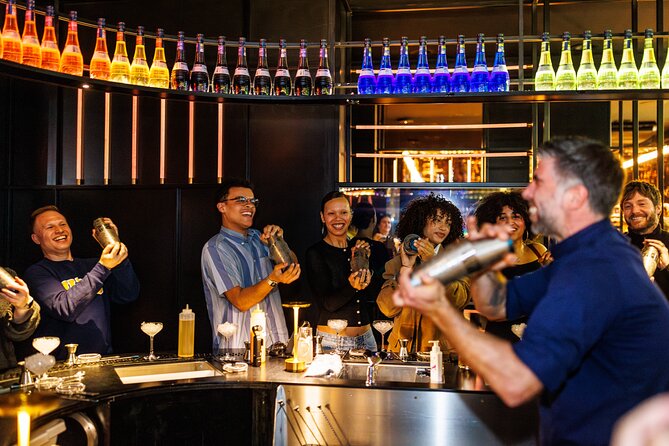 Amsterdam: Bols Cocktail Experience and Cocktail Workshop - Finishing in the Mirror Bar: your included cocktail moment