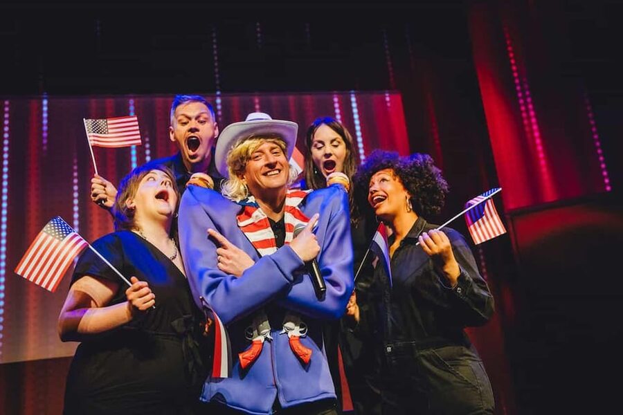 Amsterdam: ‘Boom Chicago’ English Comedy Show - Sunday at 75 minutes: a lighter commitment for your weekend