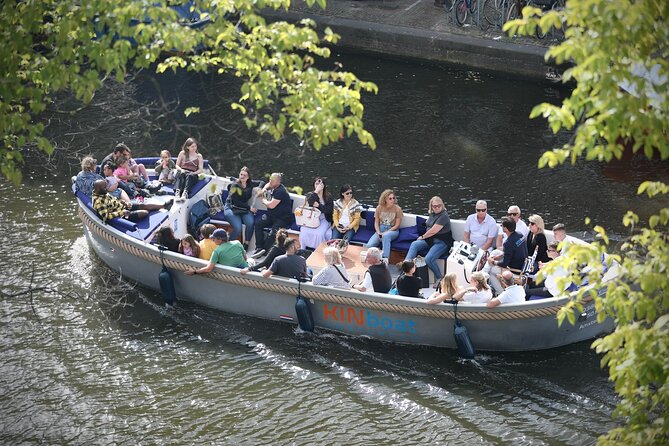Amsterdam Canal Cruise in Open Boat with Unlimited Drinks Option - Why this 1-hour canal cruise is a smart first-day choice
