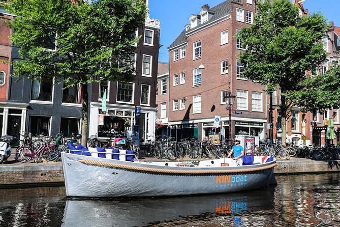 Amsterdam Canal Cruise in Open Boat with Unlimited Drinks Option - Unlimited drinks upgrade: how to get the most value and avoid confusion