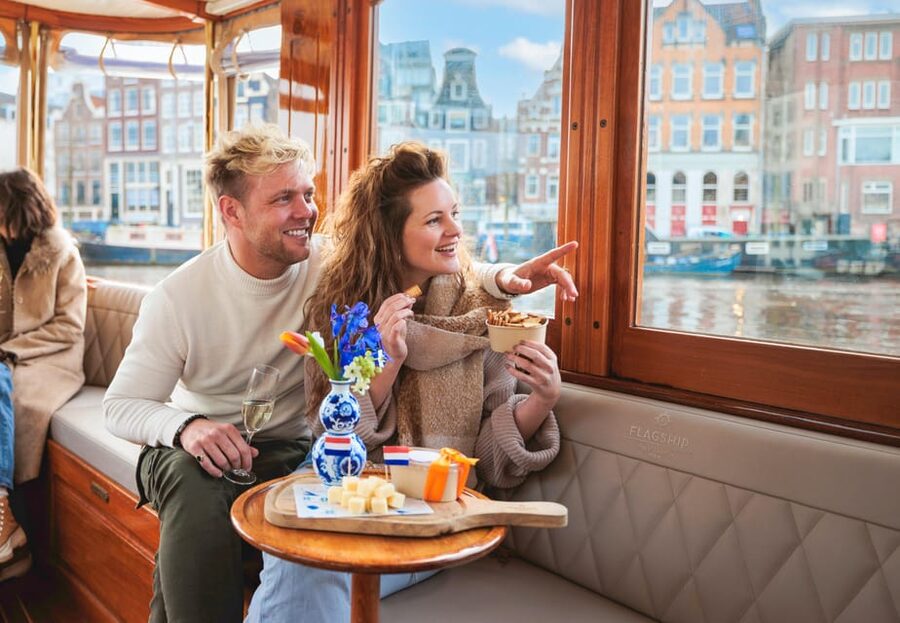 Amsterdam: Canal Cruise with Bubbles & Bites - Key things to know before you go