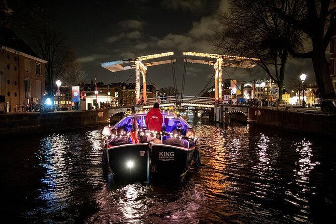 Amsterdam Canal Cruise With Live Guide and Unlimited Drinks - Best Time to Go, and How Weather Changes the Ride