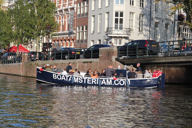Amsterdam Canal Cruise with Open Bar - Central Station - Boat Size, Group Size, and Photo Strategy