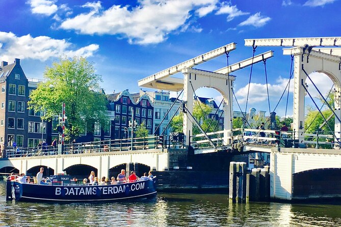 Amsterdam Canal Cruise with Open Bar - Central Station - The 1-Hour Canal Route: Sights You’ll Float Past