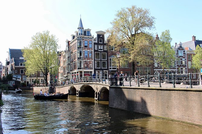 Amsterdam Canal Tour by Open Boat – 90 min Small Group Experience - Seven Bridges Canal (Reguliersgracht) Photo Mission, Plus the Gentleman Canal