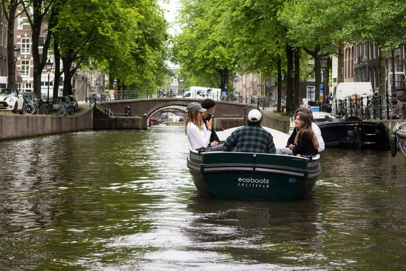 Amsterdam: Captain For a Day 2-Hour Boat Rental - Key points before you go