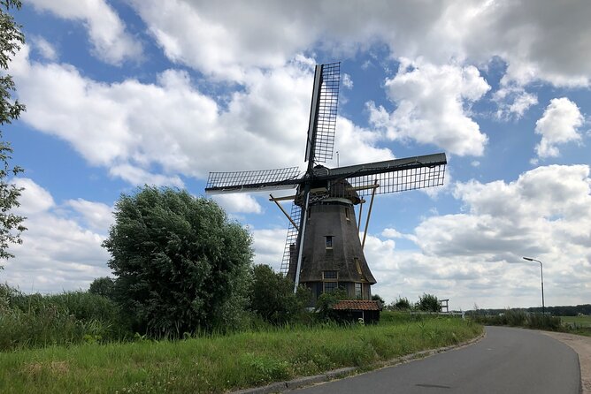 Amsterdam Castle & Utrecht City - Private Day Tour - Utrecht’s Domtoren area: canals, medieval clues, and the city’s big story