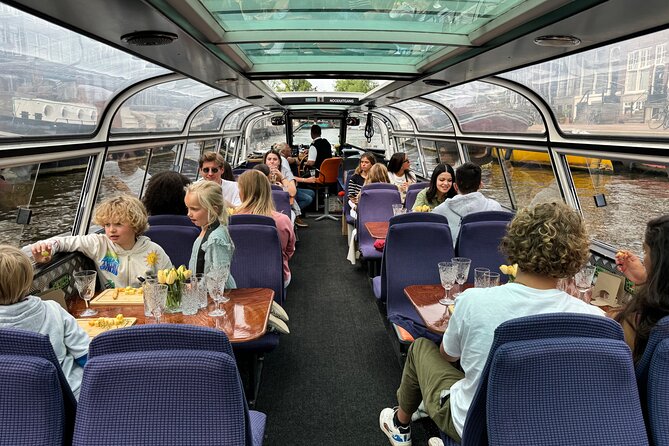 Amsterdam Cheese and Wine Canal Cruise - Prinsengracht vs Herengracht: Reading Wealth in the House Lines