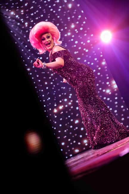 Amsterdam: "Chèri Chèri" - Biggest Drag Show in Europe Entry - Food and drinks: plan your budget, and know your options