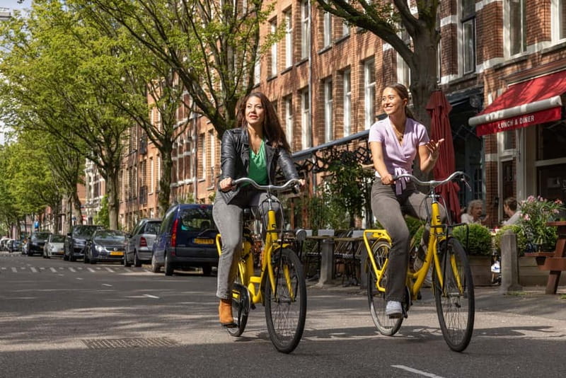 Amsterdam: City Card with Free Entrance & Public Transport - Using GVB transit: scan once, ride all day