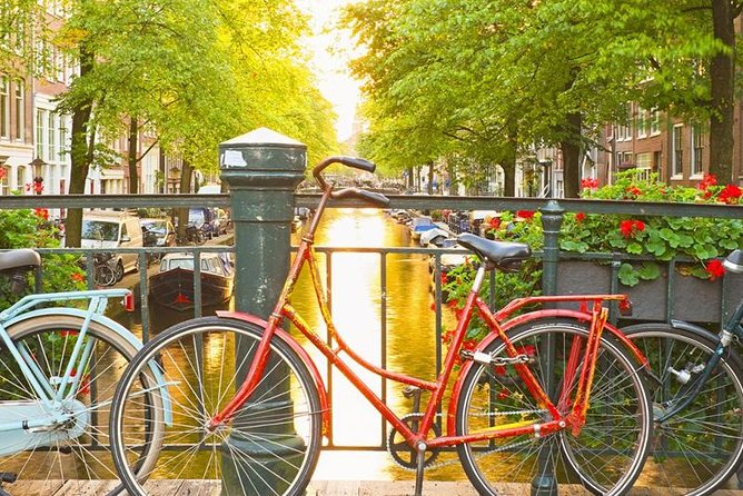 Amsterdam City Center & History - Exclusive Guided Walking Tour - Key highlights to look for on this Amsterdam walk
