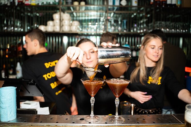 Amsterdam: City Centre Bar Crawl and Nightlife Experience - Leidseplein and Rembrandtplein, the night hub that makes sense
