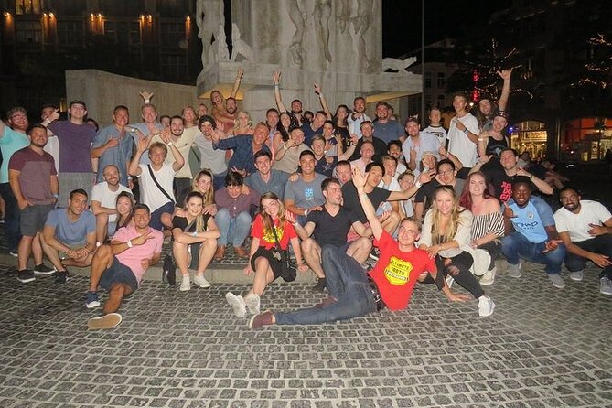 Amsterdam: City Centre Bar Crawl and Nightlife Experience - Stop 1 at The Black Tiger: the first bar hour