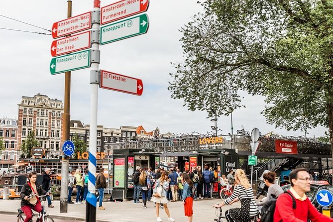 Amsterdam City Highlights and Hidden Gems - Private & Custom Tour - Design streets and creative-energy neighborhoods without the crowds