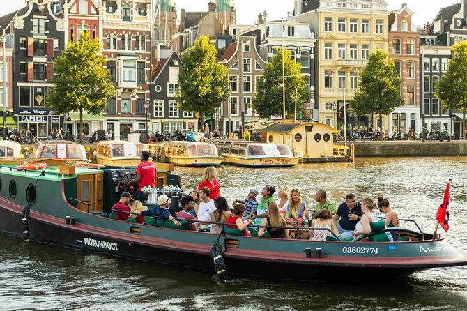 Amsterdam Classic Canal Cruise on a Historic Tugboat - A 75 minute canal hit from Central Station