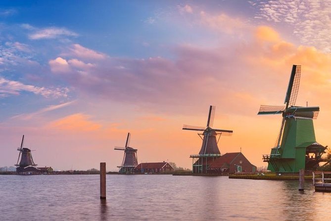 Amsterdam countryside tour by car - Het Jonge Schaap in Zaandam: a traditional sawmill powered by wind