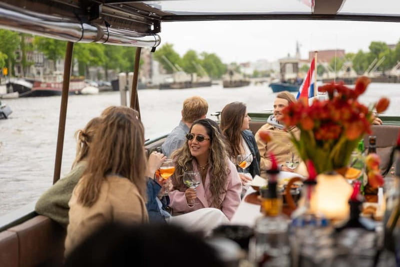 Amsterdam: Covered Heated Canal Cruise with Bitterballen - 90 minutes on the canals: what the time feels like