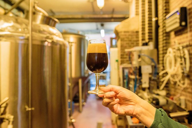 Amsterdam Craft Beer Brewery Tour by Bus with Tastings - Nine tastings, three breweries: how to taste smarter