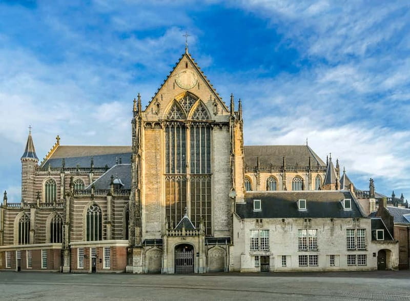 Amsterdam: De Nieuwe Kerk Entry Ticket - Gothic architecture and interior atmosphere you can feel