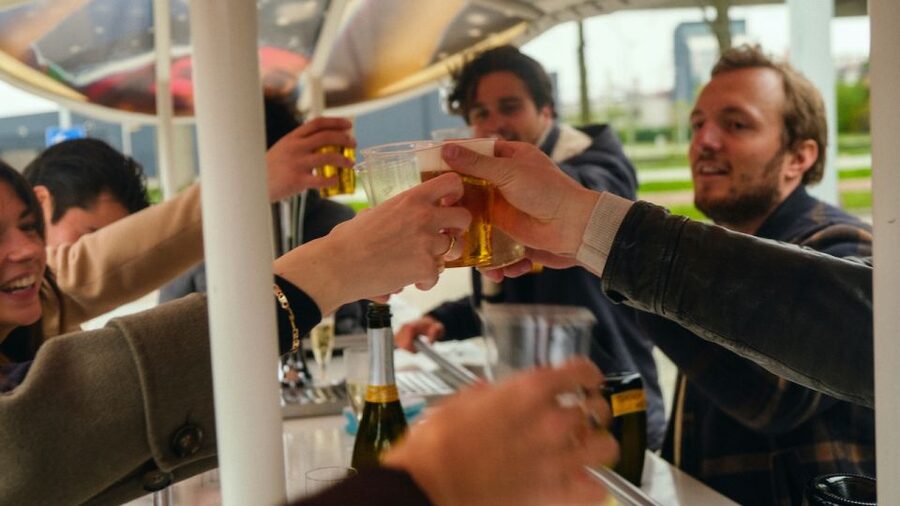 Amsterdam: Dutch Beer Bike Blast Tour with Onboard Bar - Price and Value: Is $37 Worth 75 Minutes?
