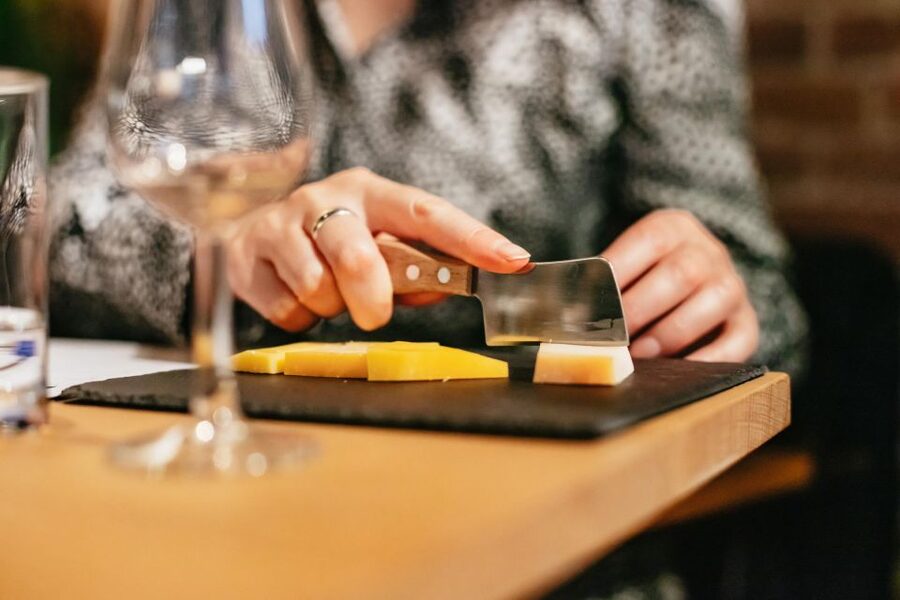 Amsterdam: Dutch Cheese Tasting Experience with Wine - Who Should Book This Amsterdam Cheese and Wine Tasting