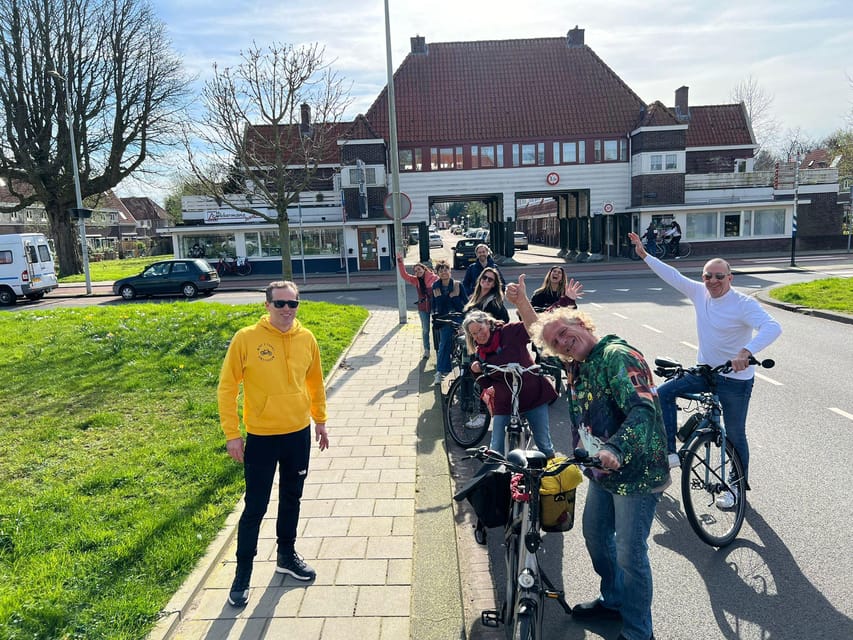 Amsterdam: Dutch Countryside E-Bike with Cheese & Clogs - How the e-bike ride feels in real life