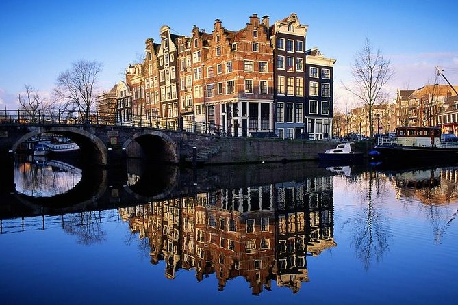 Amsterdam: E-Bike Sightseeing Tour - Price and value: what $58 buys you in 2.5 hours