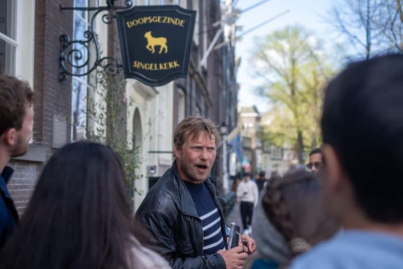 Amsterdam Essentials: From Swamps to Riches - Second World War memory at the edges of public life