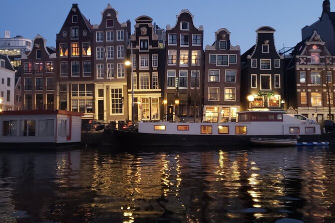 Amsterdam Evening Cosy & Small Cruise & Drinks and Bites - Sunset - Drinks and Dutch Bites Without the Party Vibe