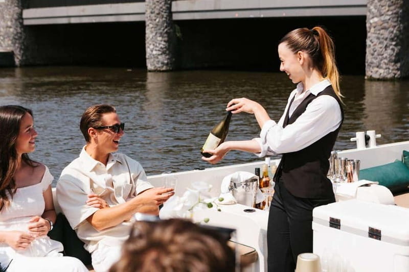 Amsterdam Evening (Sunset) Canal Cruise w/ optional drinks - A Practical Night Out From Central Station