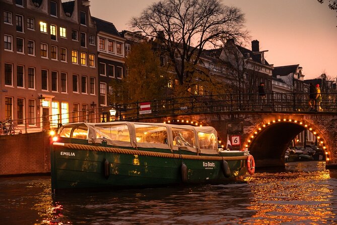 Amsterdam Evening (Sunset) Canal Cruise with optional drinks - Value check: is $21.78 worth it for a one-hour canal cruise?